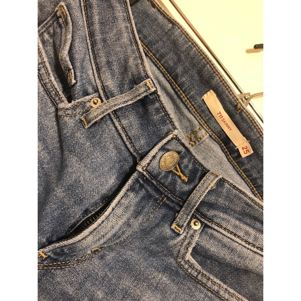 Levi’s ‘skinny’ skinny jeans